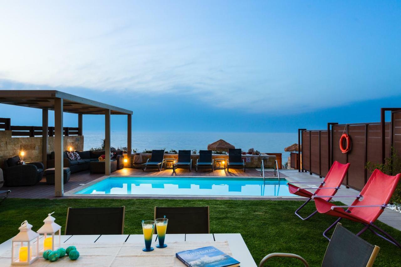 Espera Luxury Beach Front Residence With Pool & Bbq, By Thinkvilla Rethimno Eksteriør billede